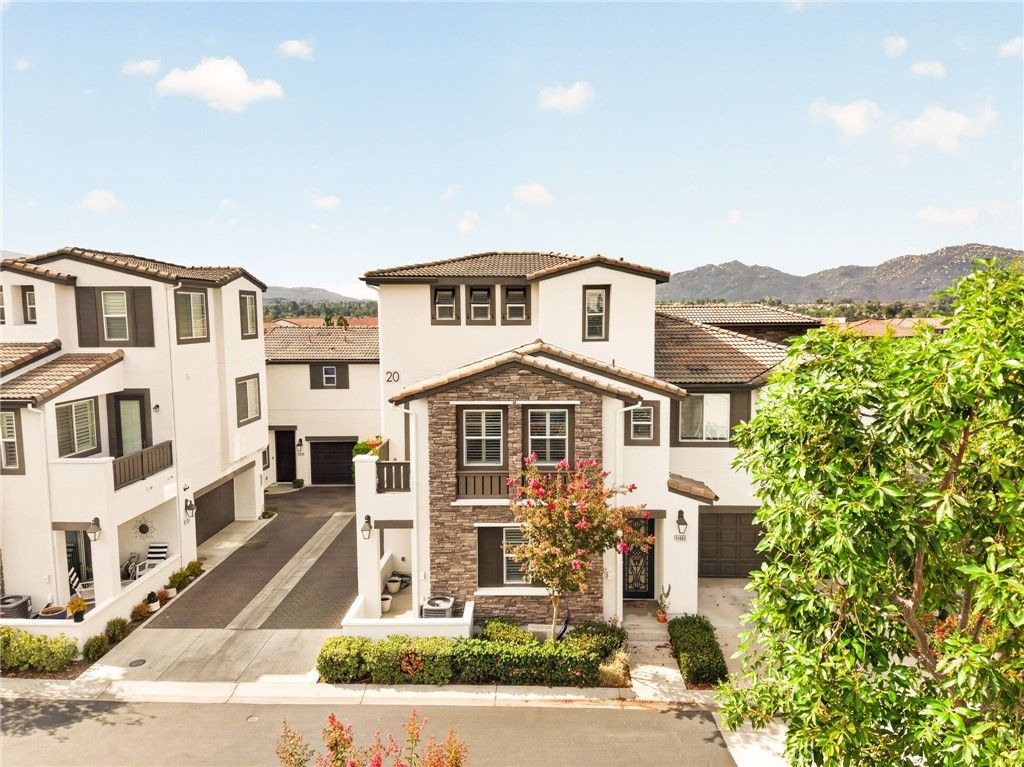 31865 Calle Luz, Temecula, CA 92592 — photo 3