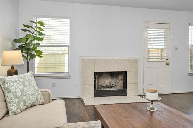 35 Marble Rock Place, The Woodlands, TX 77382