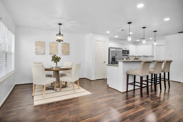 35 Marble Rock Place, The Woodlands, TX 77382