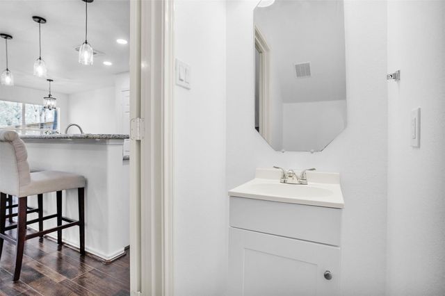 35 Marble Rock Place, The Woodlands, TX 77382