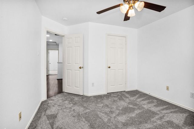 35 Marble Rock Place, The Woodlands, TX 77382