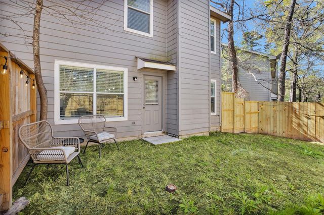 35 Marble Rock Place, The Woodlands, TX 77382