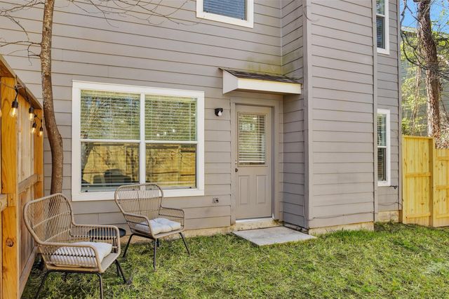 35 Marble Rock Place, The Woodlands, TX 77382