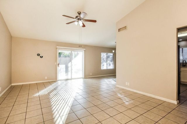 6157 N 87th Lane, Glendale, AZ 85305