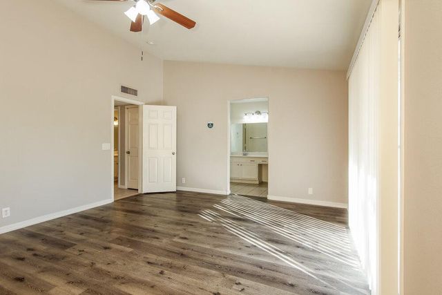 6157 N 87th Lane, Glendale, AZ 85305