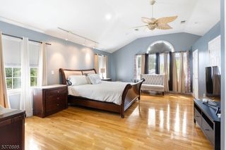 733 Colonial Arms Rd, Union Twp., NJ 07083