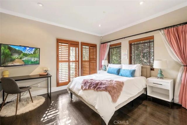 15014 Valleyheart, Sherman Oaks, CA 91403