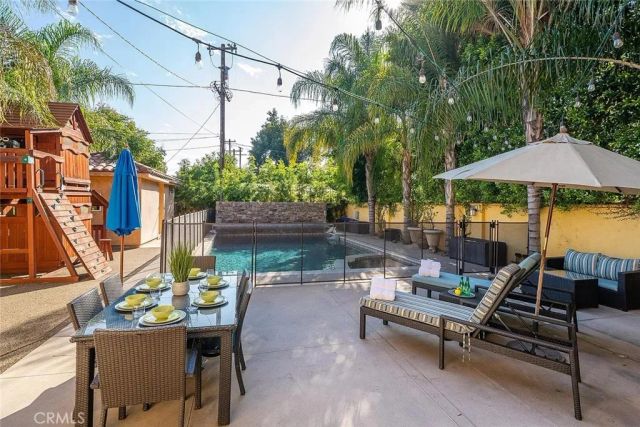 15014 Valleyheart, Sherman Oaks, CA 91403