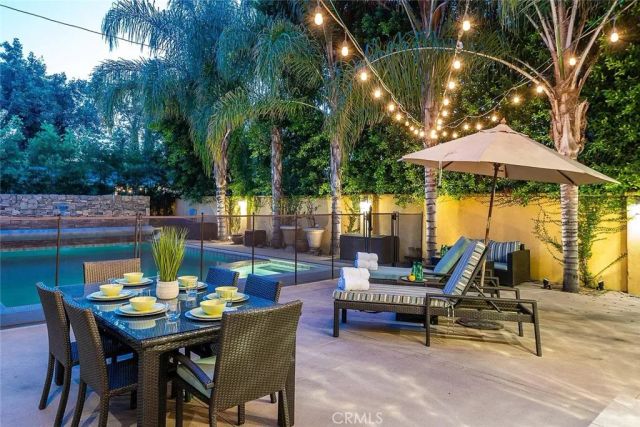 15014 Valleyheart, Sherman Oaks, CA 91403