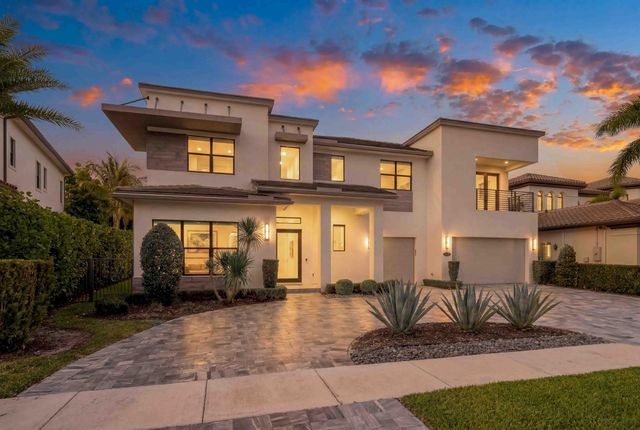 17558 Cadena Drive, Boca Raton, FL 33496