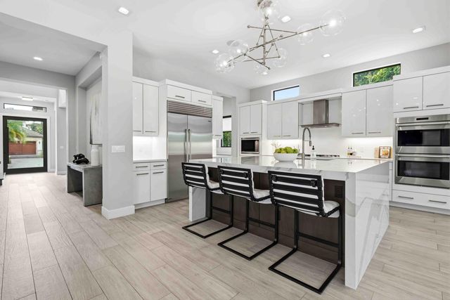 17558 Cadena Drive, Boca Raton, FL 33496