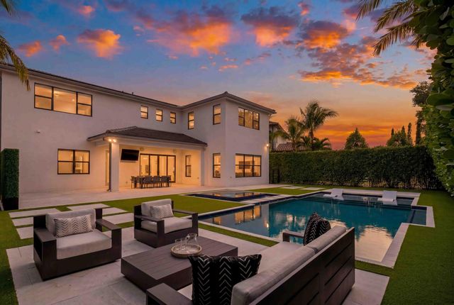 17558 Cadena Drive, Boca Raton, FL 33496