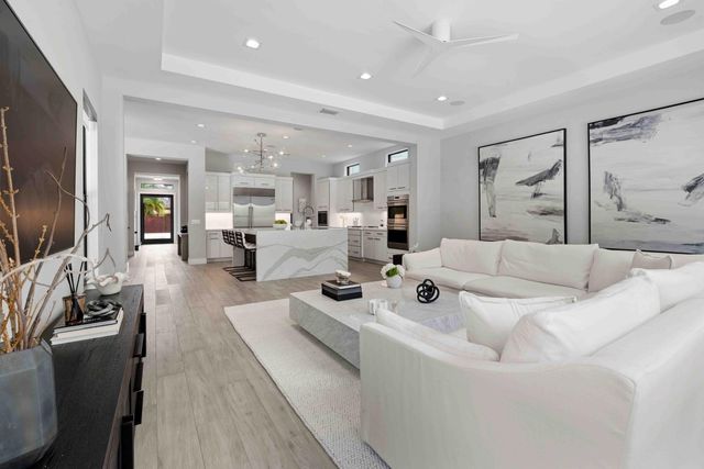 17558 Cadena Drive, Boca Raton, FL 33496