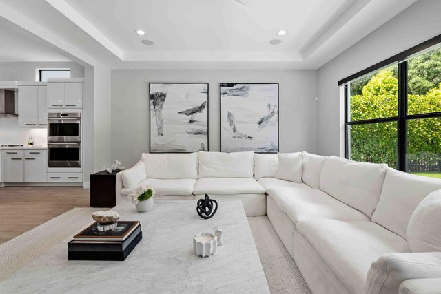 17558 Cadena Drive, Boca Raton, FL 33496