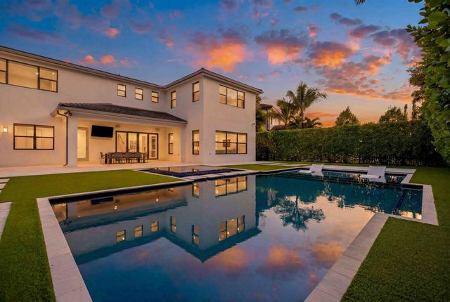 17558 Cadena Drive, Boca Raton, FL 33496