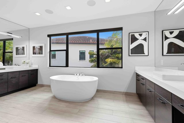 17558 Cadena Drive, Boca Raton, FL 33496