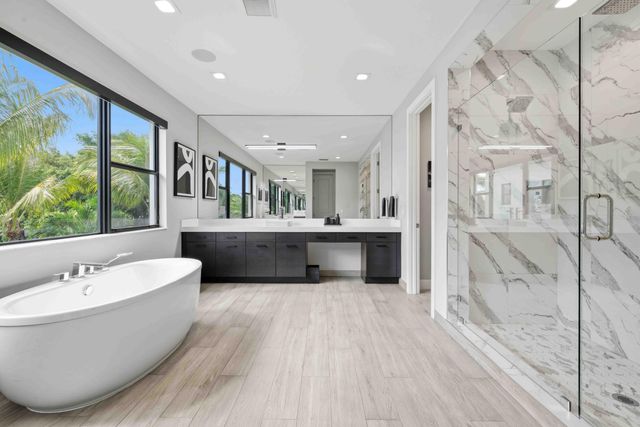 17558 Cadena Drive, Boca Raton, FL 33496