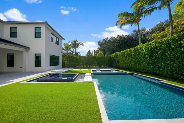 17558 Cadena Drive, Boca Raton, FL 33496