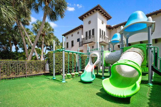 17558 Cadena Drive, Boca Raton, FL 33496