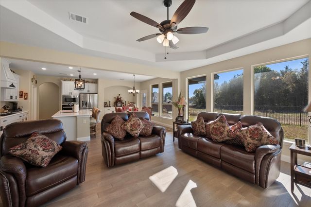 4434 Verbena Street, Midlothian, TX 76065