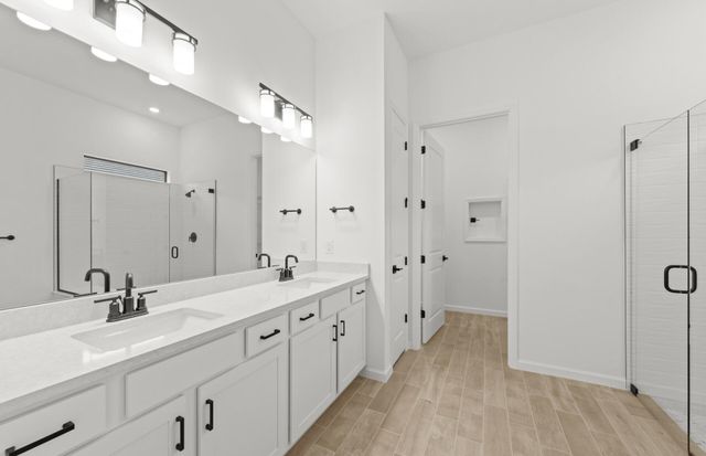 2107 Freemont Drive, Naples, FL 34120