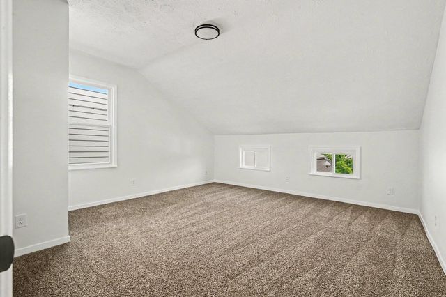 319 W 12th Street, Newport, KY 41071
