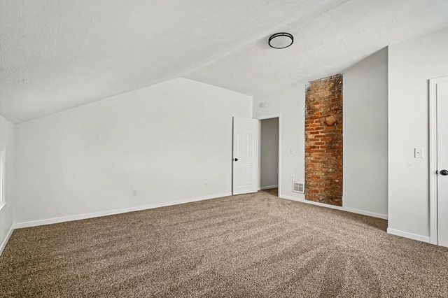 319 W 12th Street, Newport, KY 41071