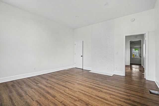 319 W 12th Street, Newport, KY 41071