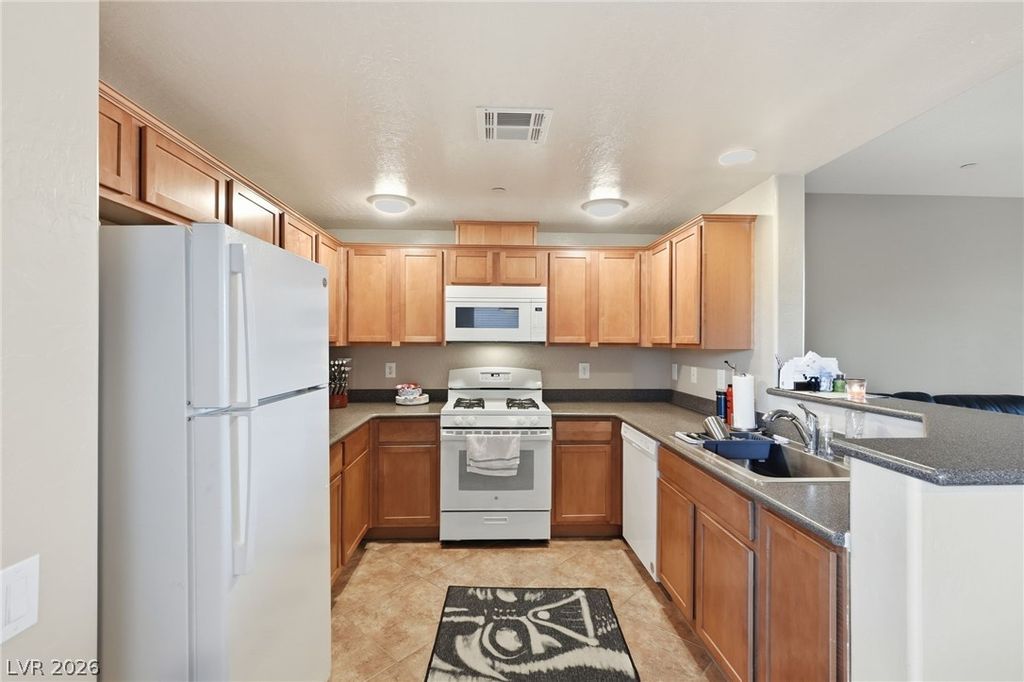 6868 Sky Pointe Drive 1073, Las Vegas, NV 89131 — photo 2