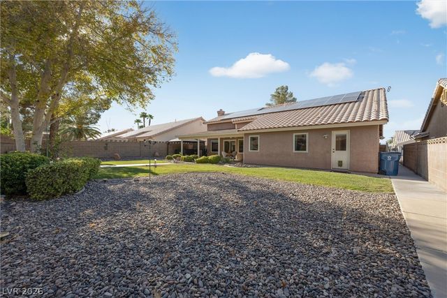 1929 Golden Vista Drive, Las Vegas, NV 89123
