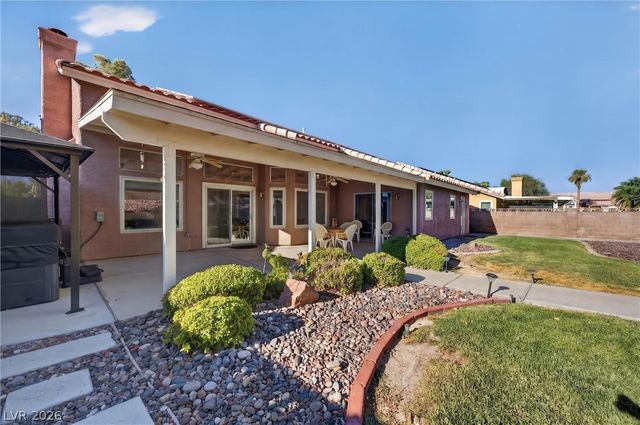 1929 Golden Vista Drive, Las Vegas, NV 89123