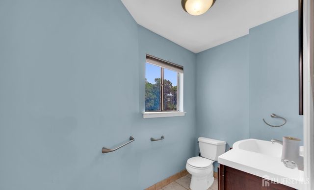 48 Ellen Heath Drive 48, Old Bridge, NJ 07747