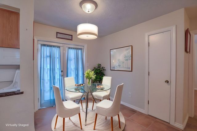 7409 Carson Trail NW, Albuquerque, NM 87120