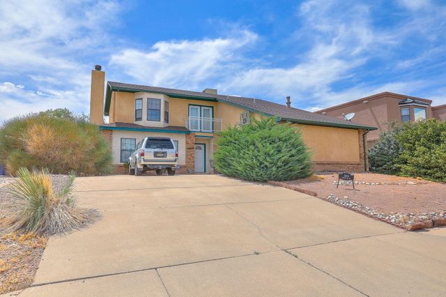 7409 Carson Trail NW, Albuquerque, NM 87120
