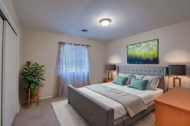 7409 Carson Trail NW, Albuquerque, NM 87120