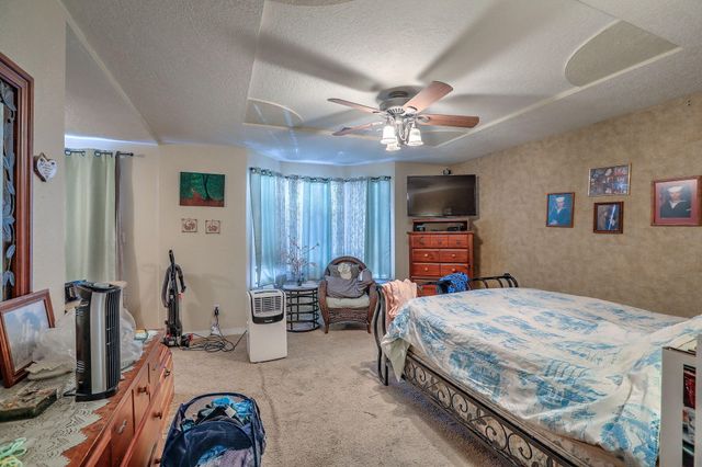 7409 Carson Trail NW, Albuquerque, NM 87120
