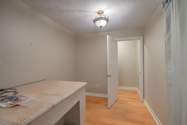 7409 Carson Trail NW, Albuquerque, NM 87120