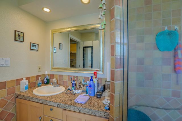 7409 Carson Trail NW, Albuquerque, NM 87120