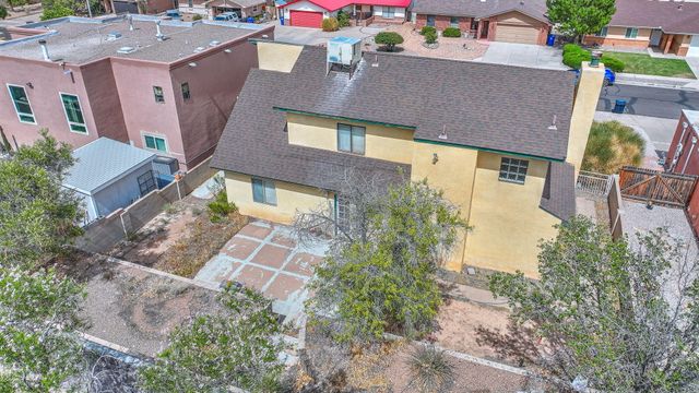 7409 Carson Trail NW, Albuquerque, NM 87120