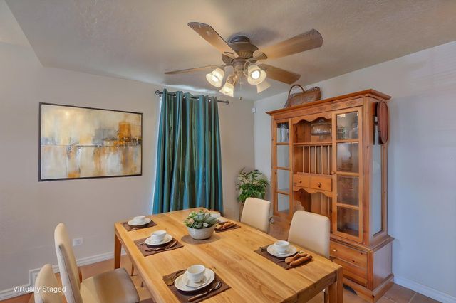 7409 Carson Trail NW, Albuquerque, NM 87120