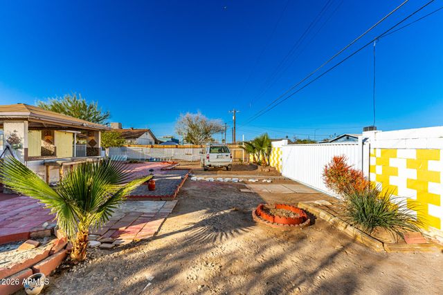 15633 N FACTORY Street, Surprise, AZ 85378