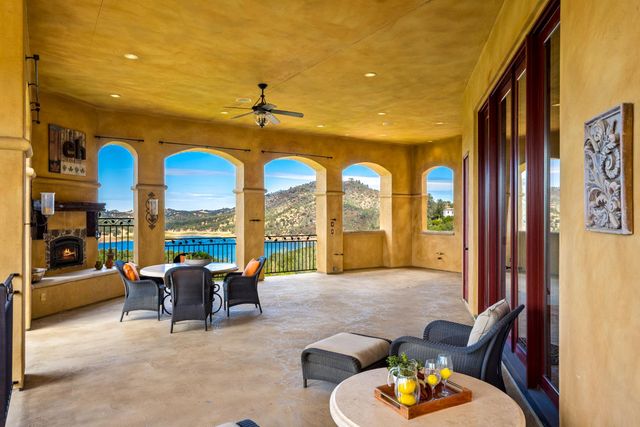 721 Shoreline Pointe, El Dorado Hills, CA 95762