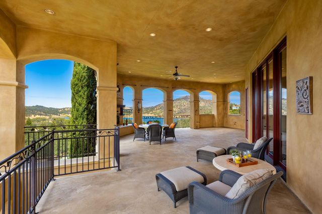 721 Shoreline Pointe, El Dorado Hills, CA 95762