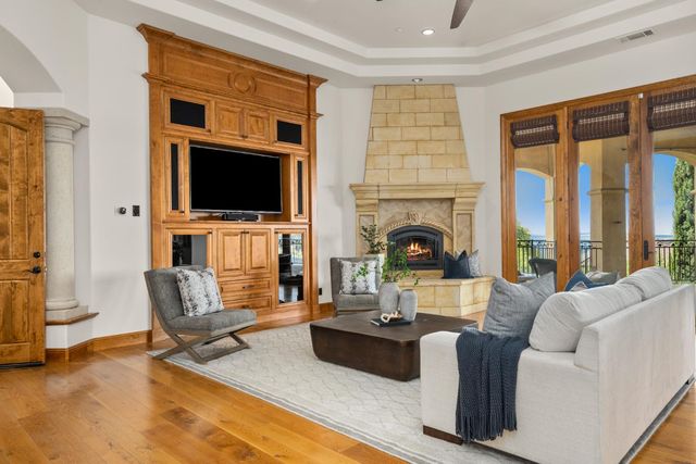 721 Shoreline Pointe, El Dorado Hills, CA 95762