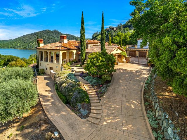 721 Shoreline Pointe, El Dorado Hills, CA 95762