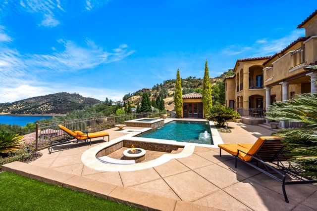 721 Shoreline Pointe, El Dorado Hills, CA 95762