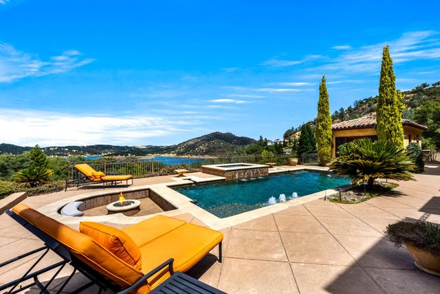 721 Shoreline Pointe, El Dorado Hills, CA 95762