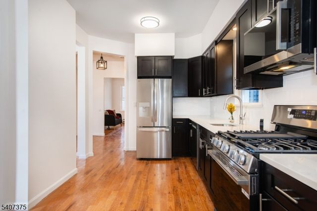 4530 Kennedy Blvd, Union City, NJ 07087