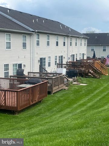 108 FAIRWAY DR, Collegeville, PA 19426