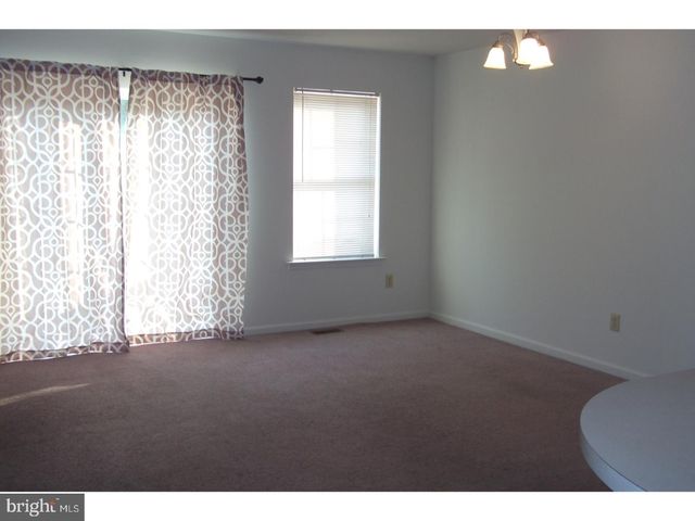 108 FAIRWAY DR, Collegeville, PA 19426